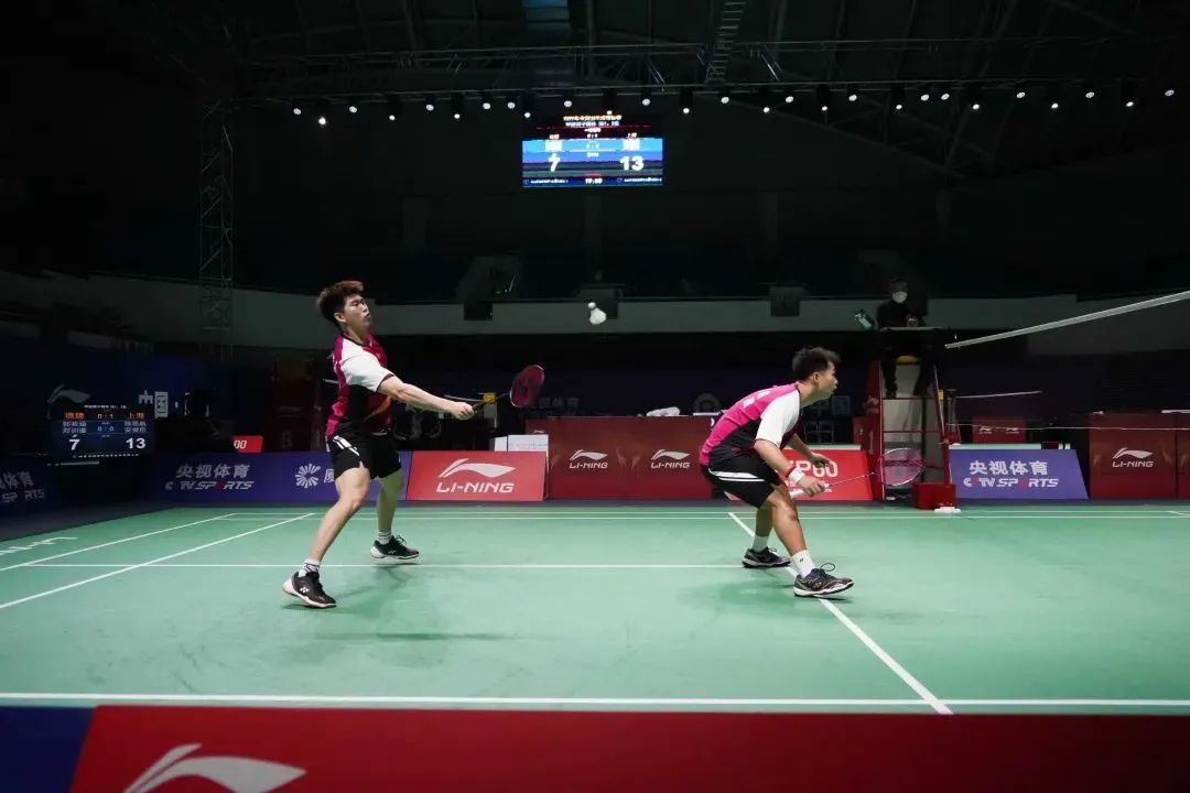 {賭波}(羽毛球一场比赛几局定胜负)